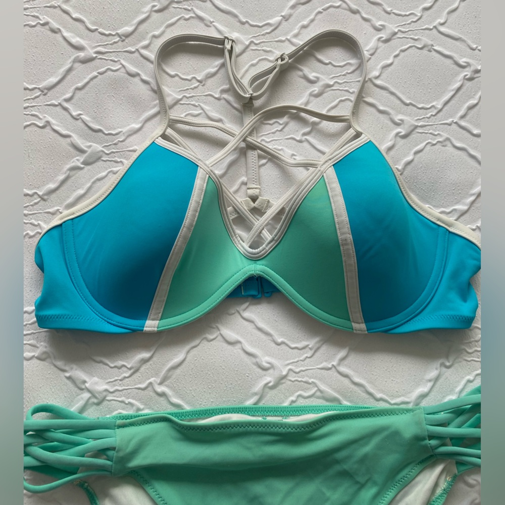 Victoria’s Secret PINK - Strappy Front T-Back Colorblock Bikini Top & Bottom - Picture 6 of 13